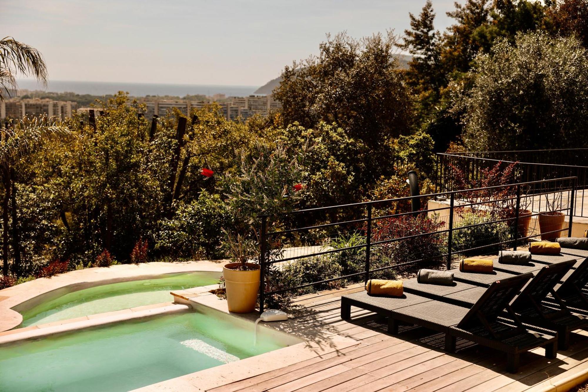Villa Les Roches Mandelieu Zewnętrze zdjęcie