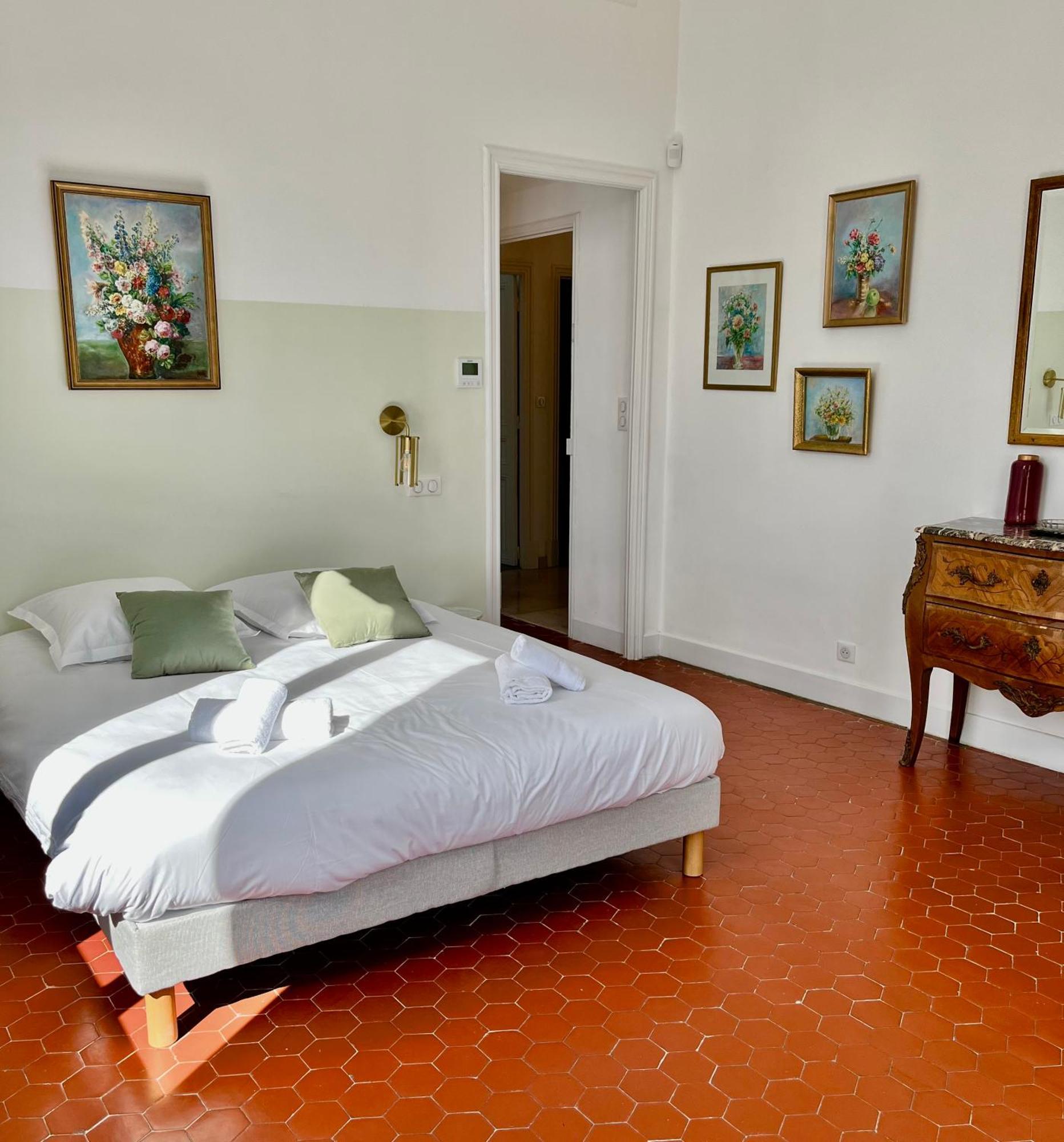 Villa Les Roches Mandelieu Zewnętrze zdjęcie