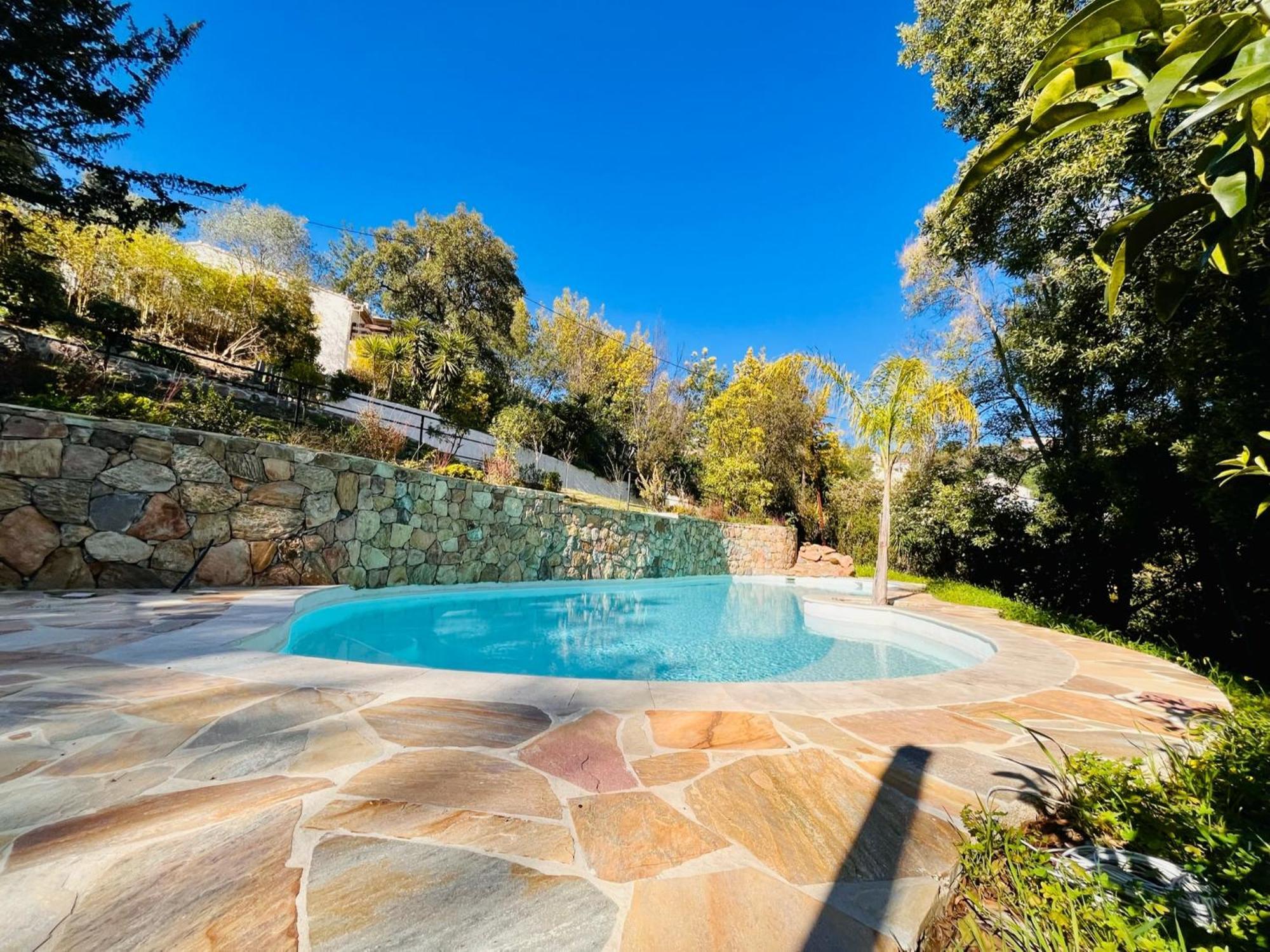 Villa Les Roches Mandelieu Zewnętrze zdjęcie