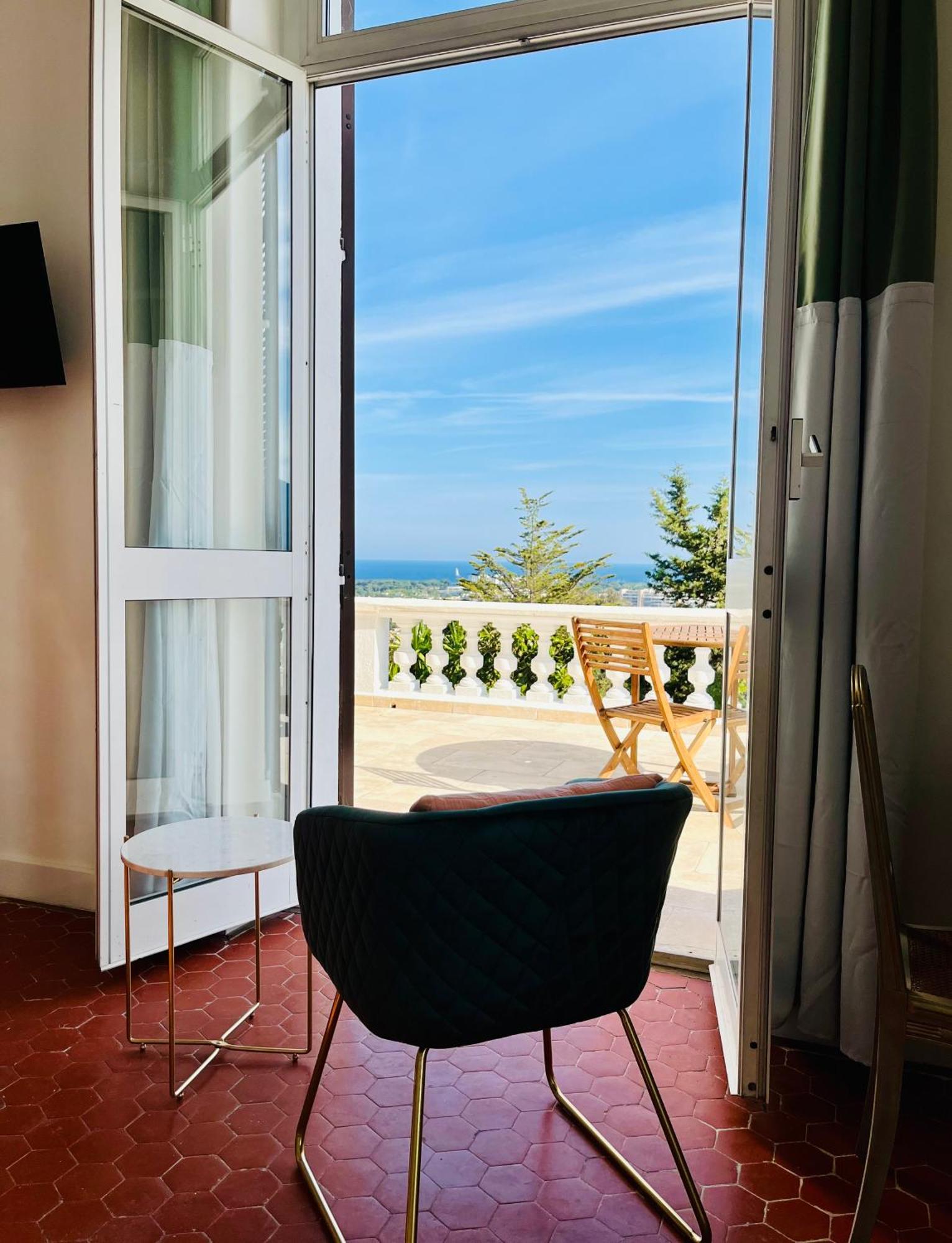 Villa Les Roches Mandelieu Zewnętrze zdjęcie