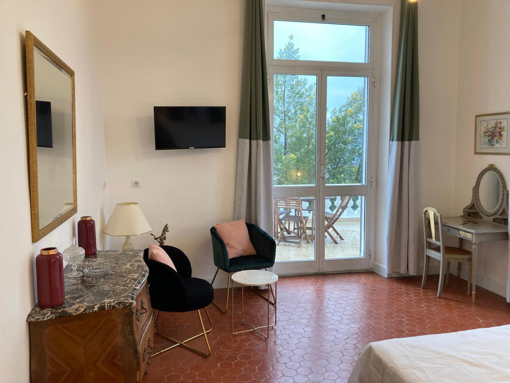 Villa Les Roches Mandelieu Zewnętrze zdjęcie